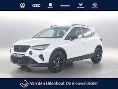 SEAT Arona - 1.0 TSI 95pk Style Business Connect / Navigatie via App Connect / Stoelverwarming / Parkee