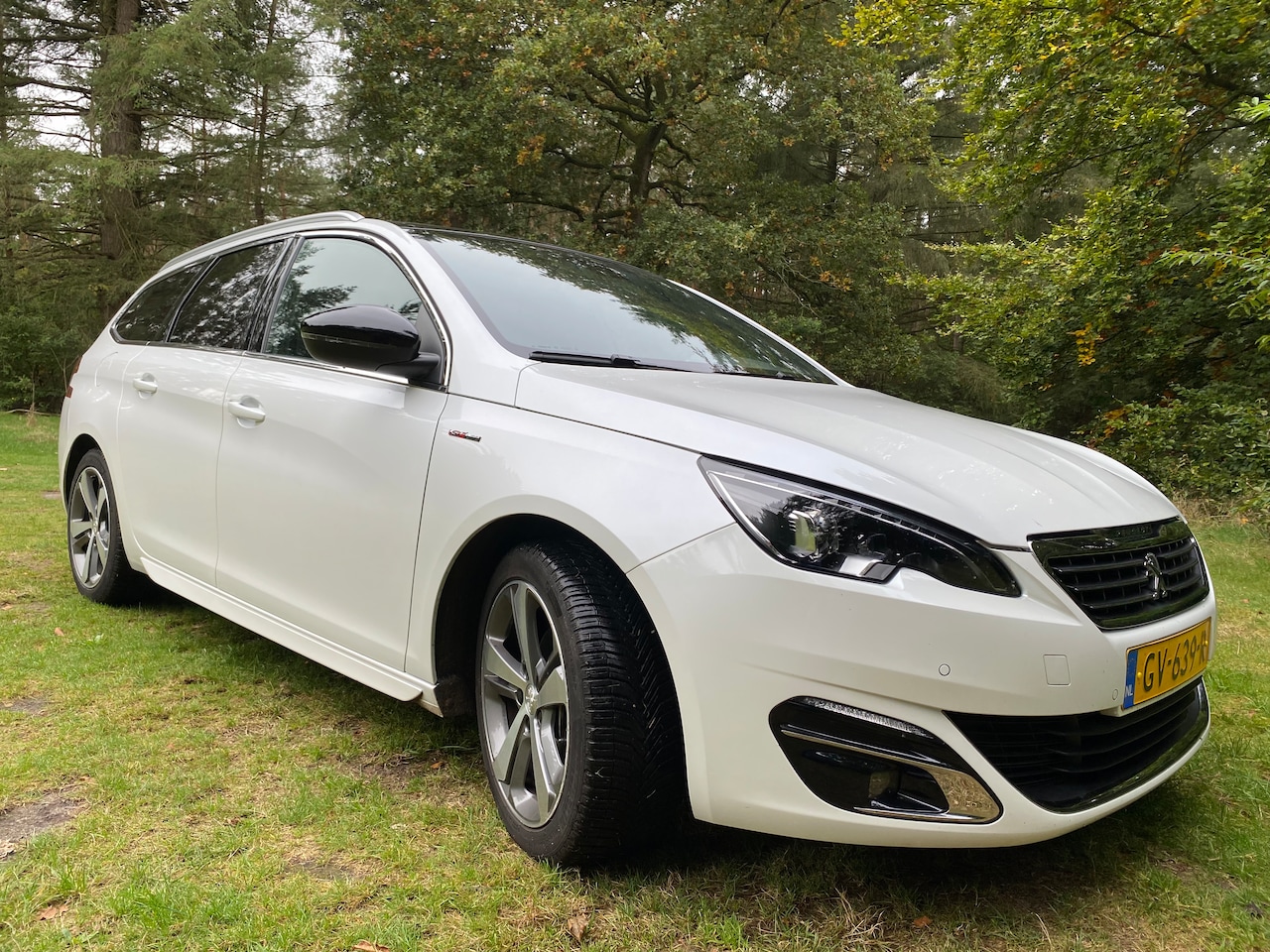 Peugeot 308 SW - 1.2 PureTech GT-line - AutoWereld.nl