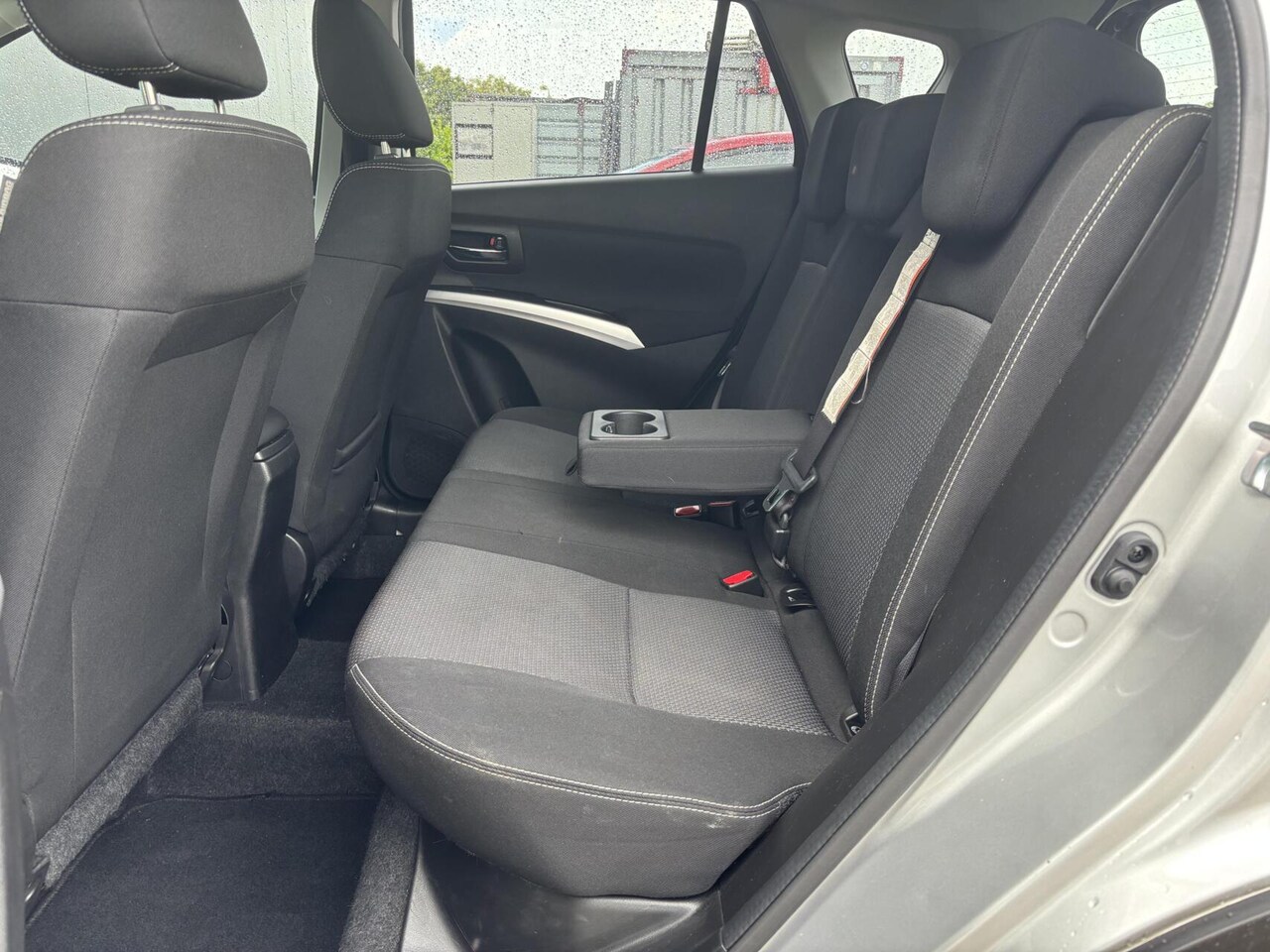 Suzuki SX4 S-Cross - 1.6 Exclusive Automatische Airco/ Cruise Control/ Bluetooth/ afneembare trekhaak.