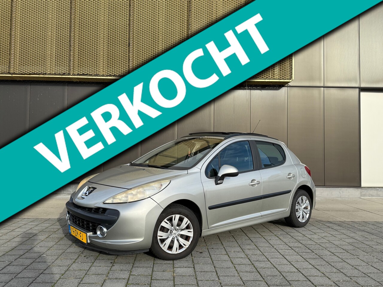 Peugeot 207 - 1.6 VTi XS | Panoramadak | Clima | Elektrische ramen | 5- deurs | Nwe APK - AutoWereld.nl