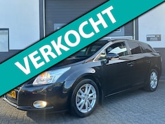 Toyota Avensis Wagon - 1.8 VVTi Business | AUTOMAAT | TREKHAAK | NAVI | NAP |