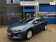 Opel Astra Sports Tourer - 1.6 CDTI Business+ 110PK|Origineel NL|Face Lift|Camera|DAB+|Trekhaak|Cruise Control|PDC|Bl