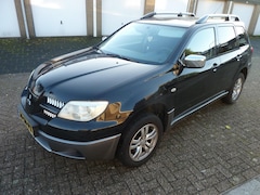 Mitsubishi Outlander Sport - 2.0 Invite+