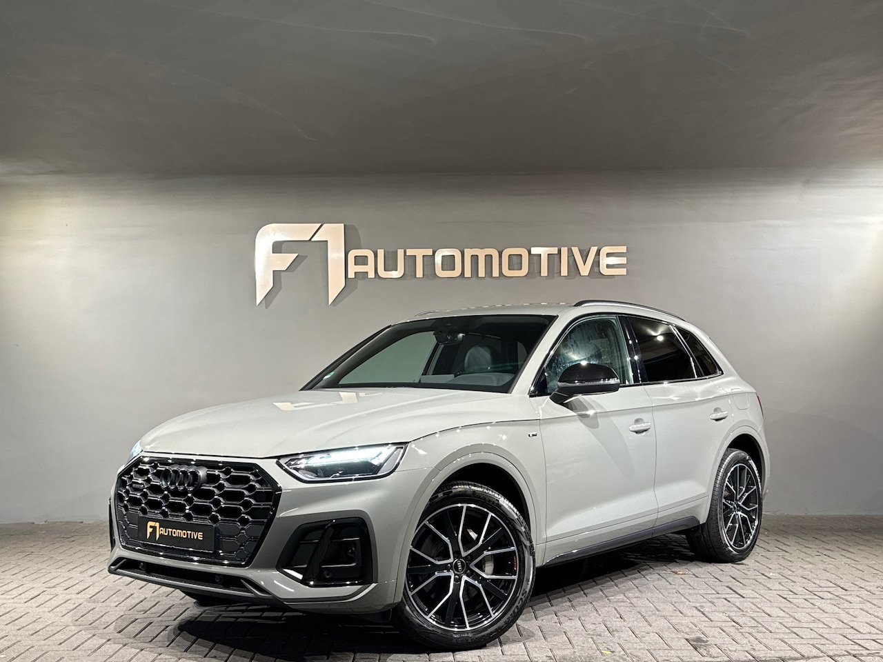 Audi Q5 - 55 TFSI e 3X S Line Keyless|Trekhaak|Nardo|Camera - AutoWereld.nl