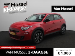 Fiat 600e - RED 54 kWh | Carplay | Parkeersensoren | Ruime Auto |