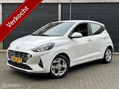 Hyundai i10 - 1.0 Comfort AUTOMAAT / facelift / Carplay / LM / PDC / Clima / 19.420 KM