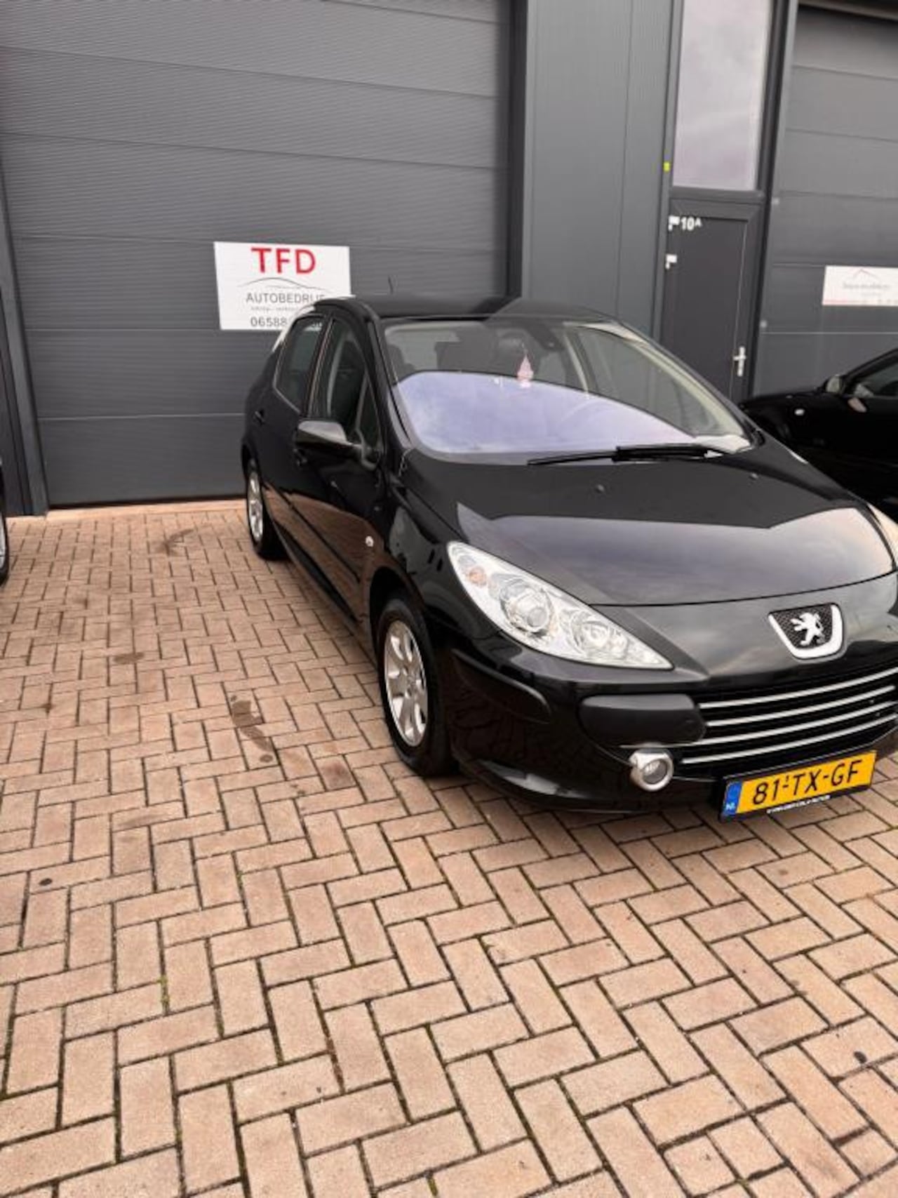 Peugeot 307 - 1.4-16V Premium 1.4-16V Premium - AutoWereld.nl