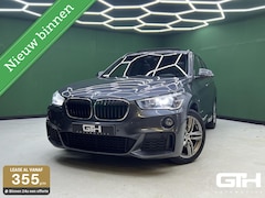 BMW X1 - sDrive18i High Executive M-Pakket | Keyless | Pano