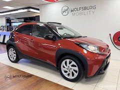 Toyota Aygo X - 1.0 VVT-i MT Play | Line Assist| Climate & Cruise Control | NAV