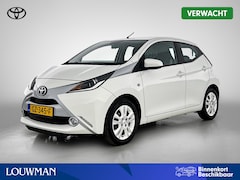 Toyota Aygo - 1.0 VVT-i x-pure | Achteruitrijcamera | Lichtmetalen velgen |