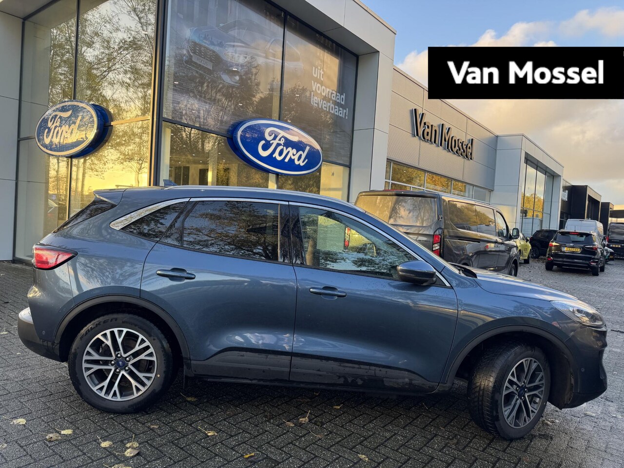 Ford Kuga - 2.5 PHEV Titanium X Adapt. Cruise | winterpack | - AutoWereld.nl