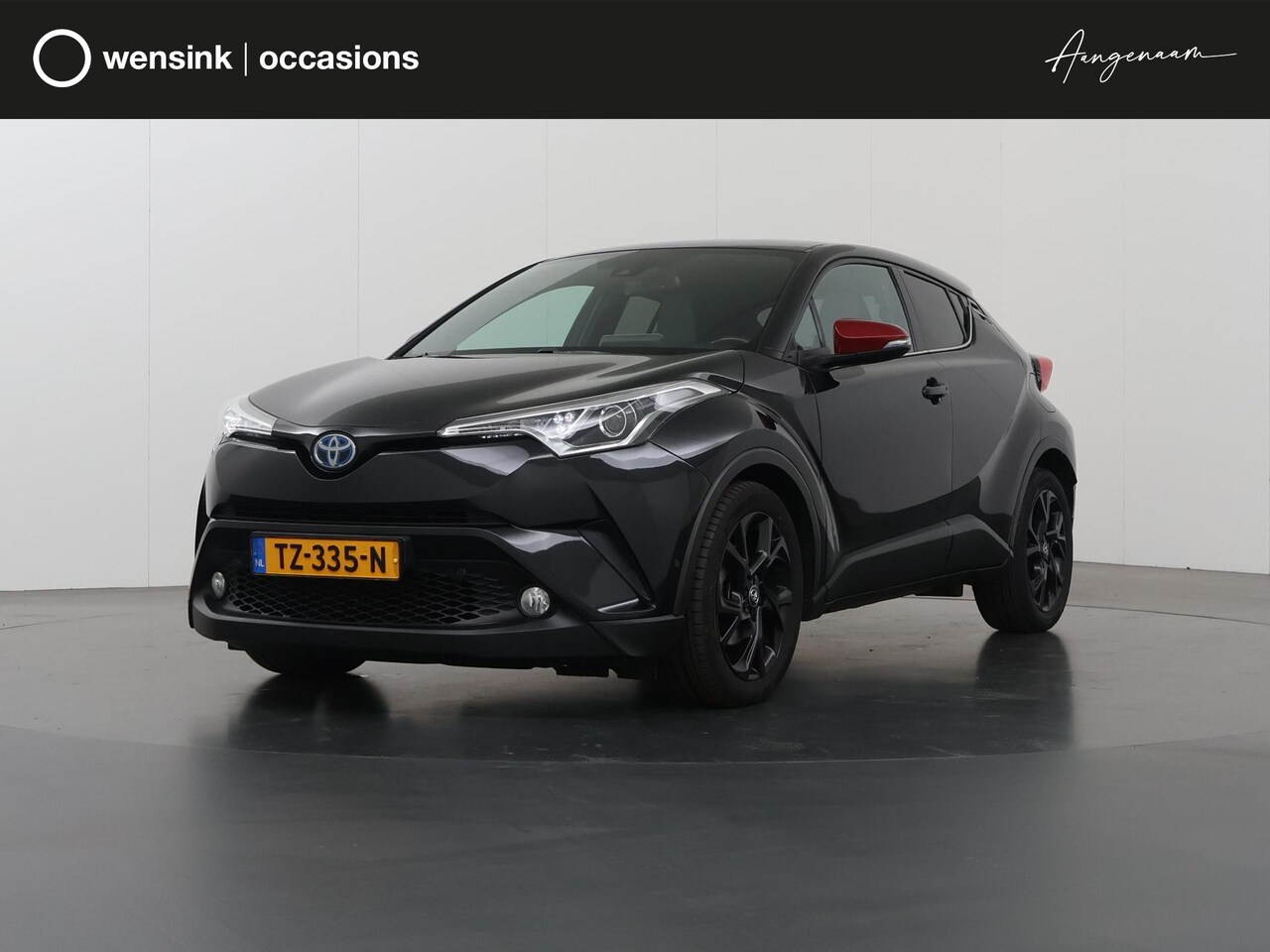 Toyota C-HR - 1.8 Hybrid Adventure | Navigatie | Parkeercamera | Stoelverwarming | Keyless Go | - AutoWereld.nl