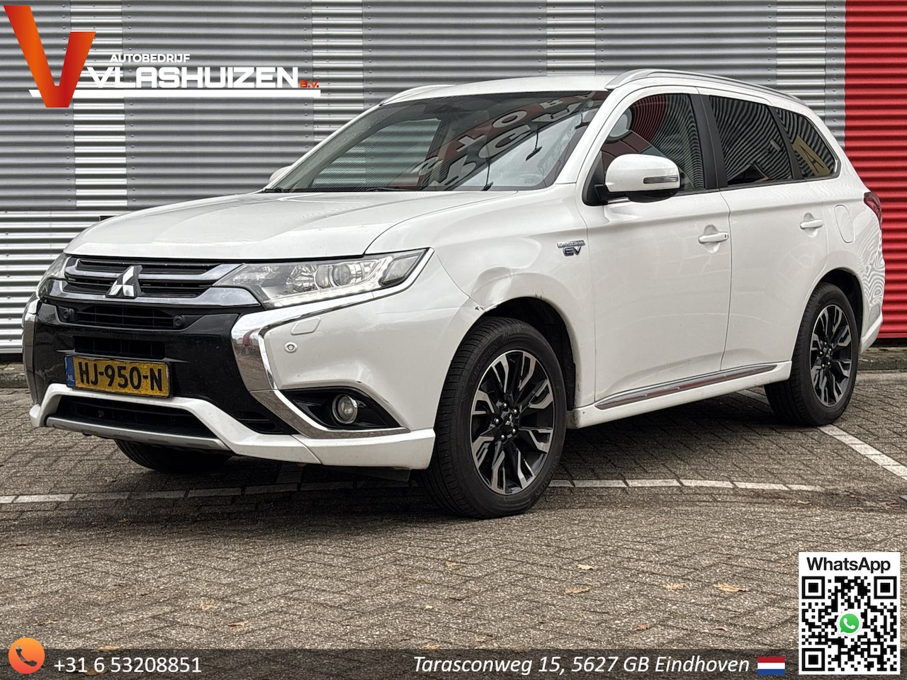Mitsubishi Outlander - 2.0 PHEV Executive Edition | Leder | Climate | Cruise | Navi | Camera | APK 08-2026 | - AutoWereld.nl