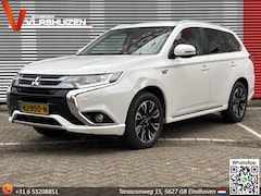 Mitsubishi Outlander - 2.0 PHEV Executive Edition | Leder | Climate | Cruise | Navi | Camera | APK 08-2026 |