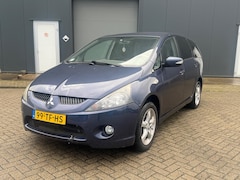 Mitsubishi Grandis - 2.4-16V Invite Automaat 7 Pers Clima