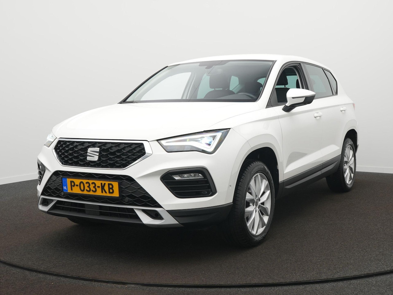 SEAT Ateca - 1.5 TSI 150pk Style Busin. Intense Trekhaak 1800kg | Beats Audio | Clima - AutoWereld.nl