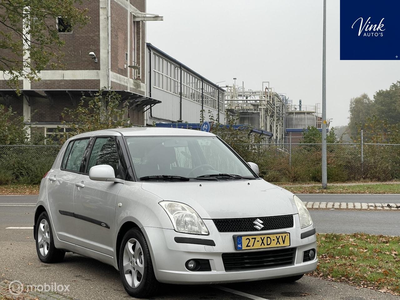 Suzuki Swift - 1.3 Shogun | 2e Eigenaar | Airco | 5 Deurs | Lichtmetalen Velgen - AutoWereld.nl