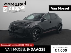 Alfa Romeo Junior - 1.2 Turbo Hybrid Ibrida Speciale | Techno Pack | Verwarmbare voorruit | Camera | Parkeerse