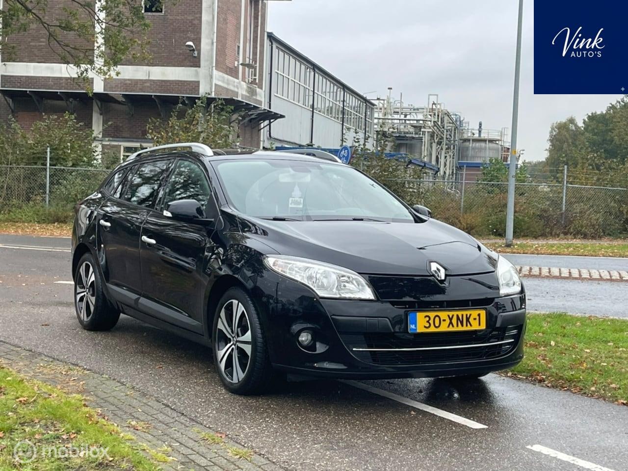 Renault Mégane Estate - 1.4 TCe Bose | Panormadak | Navigatie | Cruise Control - AutoWereld.nl