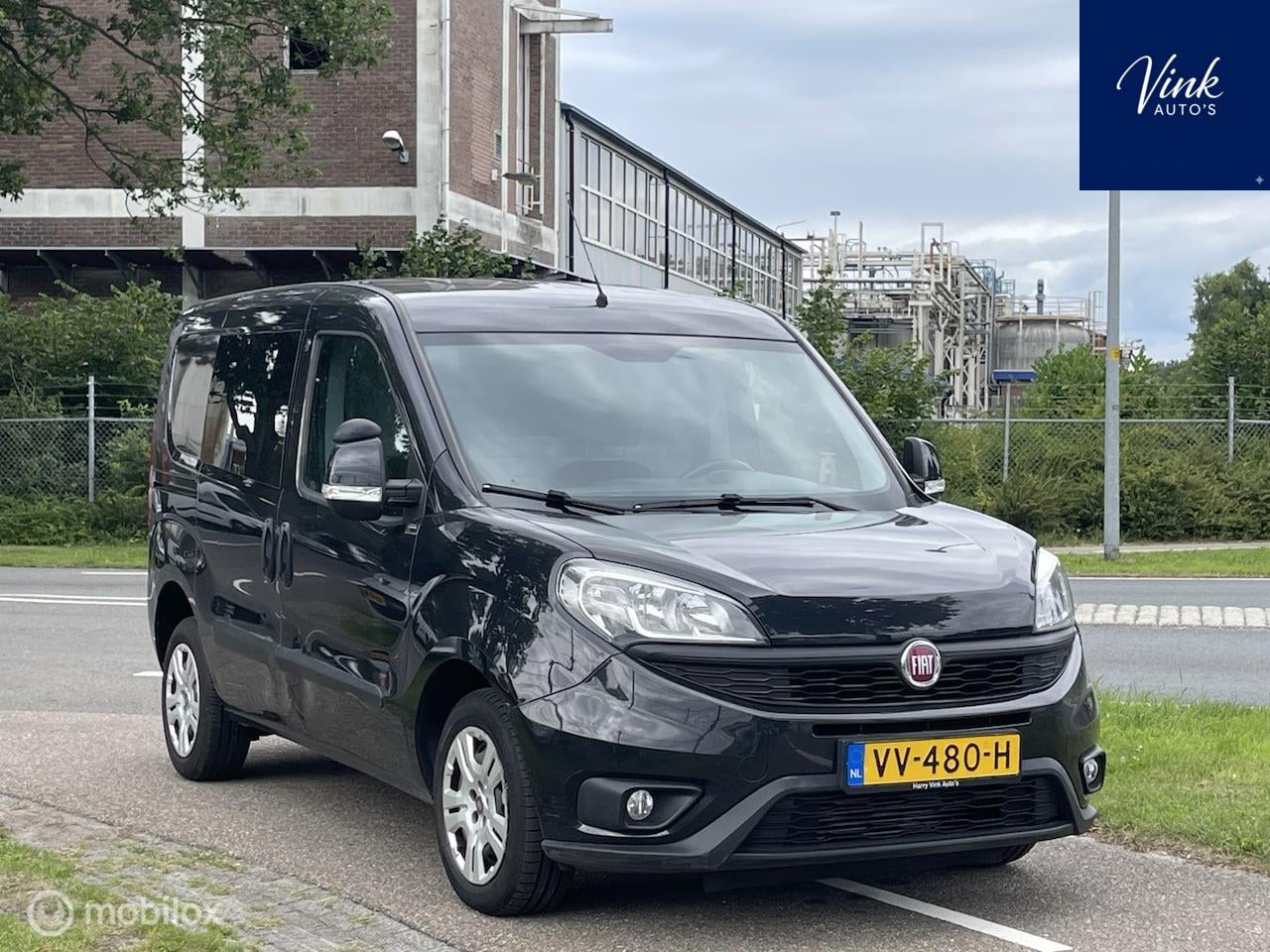 Fiat Doblò Cargo - 1.6 MJ L1H1 SX Start & Stop | AUTOMAAT | 90 pk | Bumpers in kleur | Schuifdeur met raam | - AutoWereld.nl