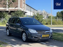 Opel Astra Wagon - 1.6 Temptation | Trekhaak | Navigatie | Airco | Cruise Control