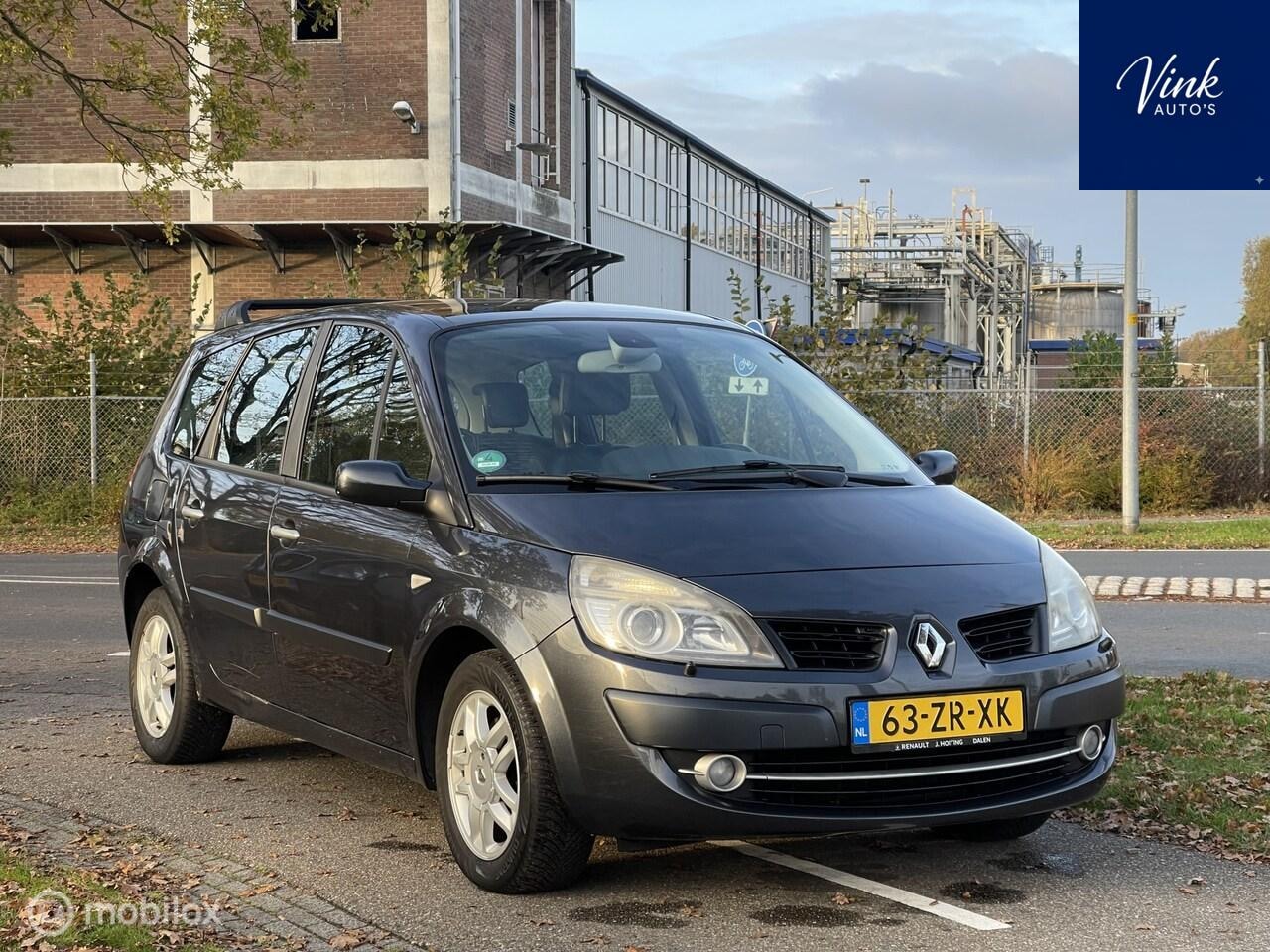Renault Grand Scénic - 1.6-16V Tech Line | Dealer Onderhouden | Trekhaak | Parkeersensoren | NAV | Cruise Control - AutoWereld.nl