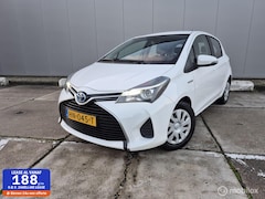 Toyota Yaris - 1.5 Hybrid Aspiration Autmaat / Camera / Clima / Cruise