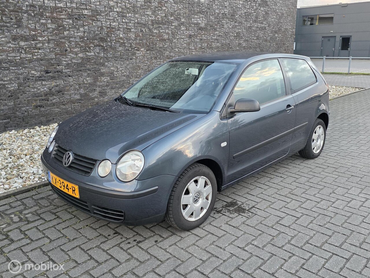Volkswagen Polo - 1.2-12V Trendline - Airco - Nieuwe apk - AutoWereld.nl