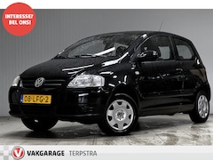 Volkswagen Fox - 1.4 Trendline/ 4-Cilinder/ D-Riem verv: 150.000 KM/ Stuurbekr./ Airbags/ Radio-CD/ C.V./ E