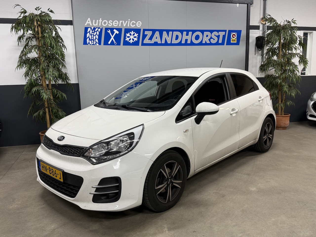 Kia Rio - 1.2 CVVT ComfortLine 1.2 CVVT ComfortLine - AutoWereld.nl