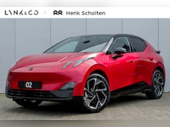 Lynk & Co 02 - 272PK 66KWh More, 360 Graden Camera, Harman Kardon, Panoramadak, Elektrisch bedienbare voo