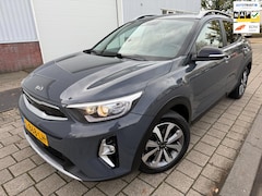 Kia Stonic - 1.0 T-GDi MHEV HYBRIDE 2021 DynamicPlusLine CARPLAY LED NAP LUX