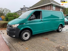Volkswagen Transporter - 2.0 TDI L2H1 30 Automaat