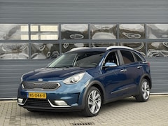 Kia Niro - 1.6 GDI HYBRID FIRST EDITION I AUTOMAAT I TREKHAAK I APPLE CARPLAY I ACHTERUITRIJCAMERA