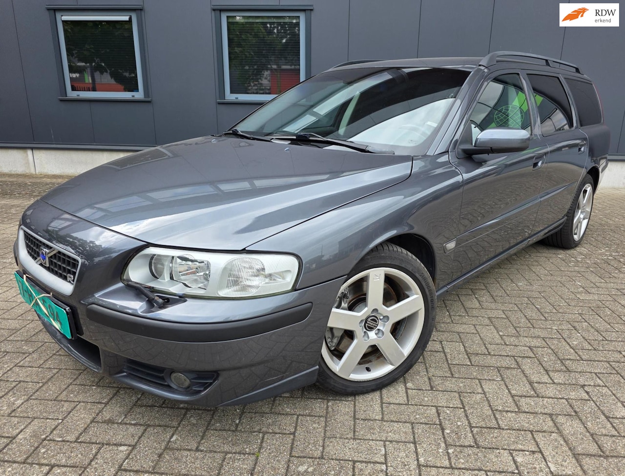 Volvo V70 - 2.5 R 2.5 R, netto € 12.350, zeldzame handbak, bijtel vriendelijk! - AutoWereld.nl