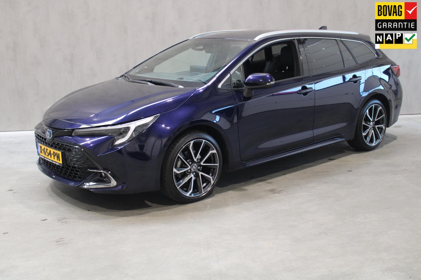 Toyota Corolla Touring Sports - Hybrid 140 Executive Camera|Navi|Carplay|Half Leer - AutoWereld.nl