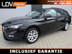 SEAT Leon - 1.0 TSI STYLE BUSINESS INTENS / ACC / CAMERA / APPLE CARPLAY / NL-AUTO / DEALER ONDERHOUDE