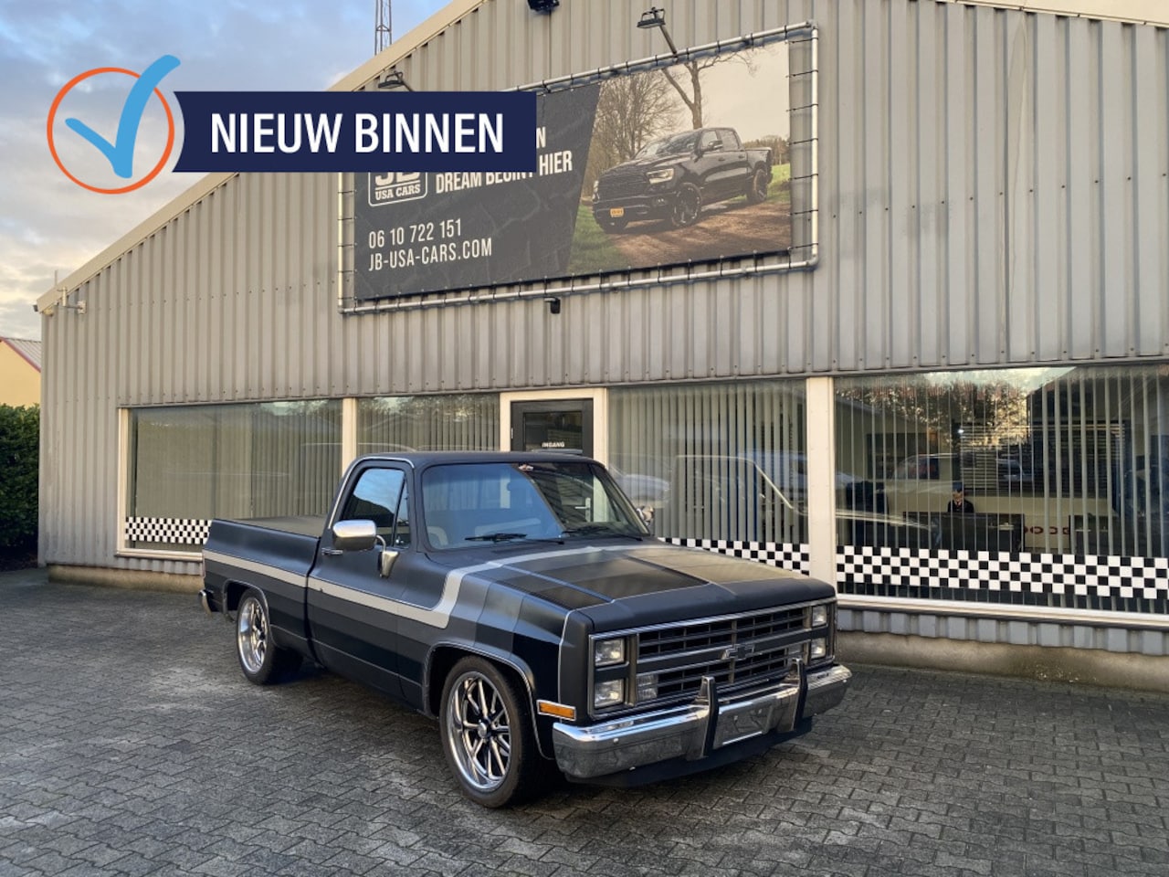 Chevrolet C10 - Short-Bed V8 GMC - AutoWereld.nl