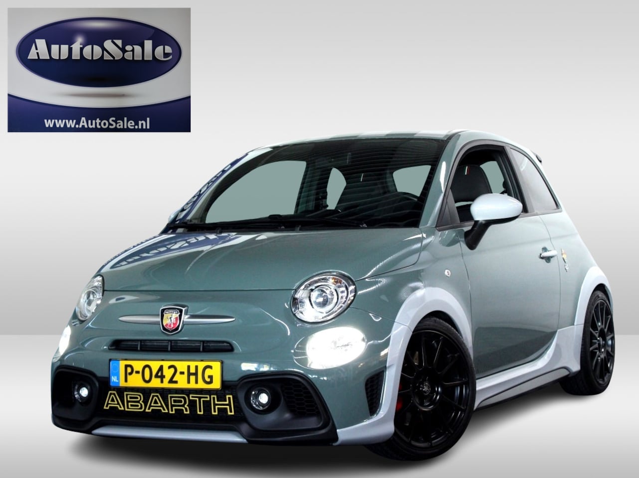 Fiat 500 Abarth - 1.4 T-Jet 695 70thAnniversary 34.000 km BEATS CARPLAY XENON '20 - AutoWereld.nl