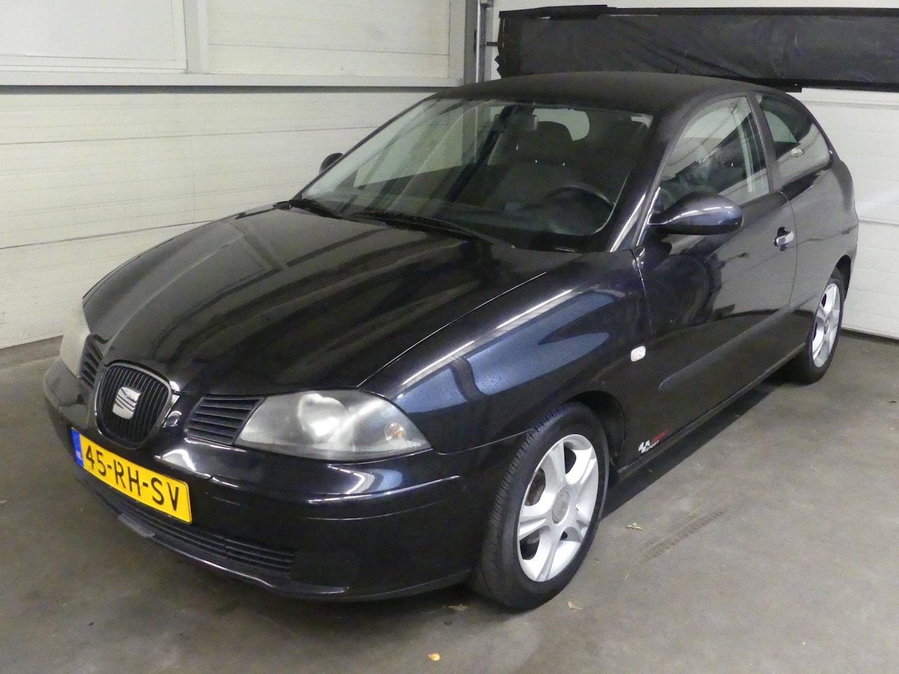SEAT Ibiza - 1.4-16V Reference - Airco - Mooie auto! - Nieuwe APK - AutoWereld.nl