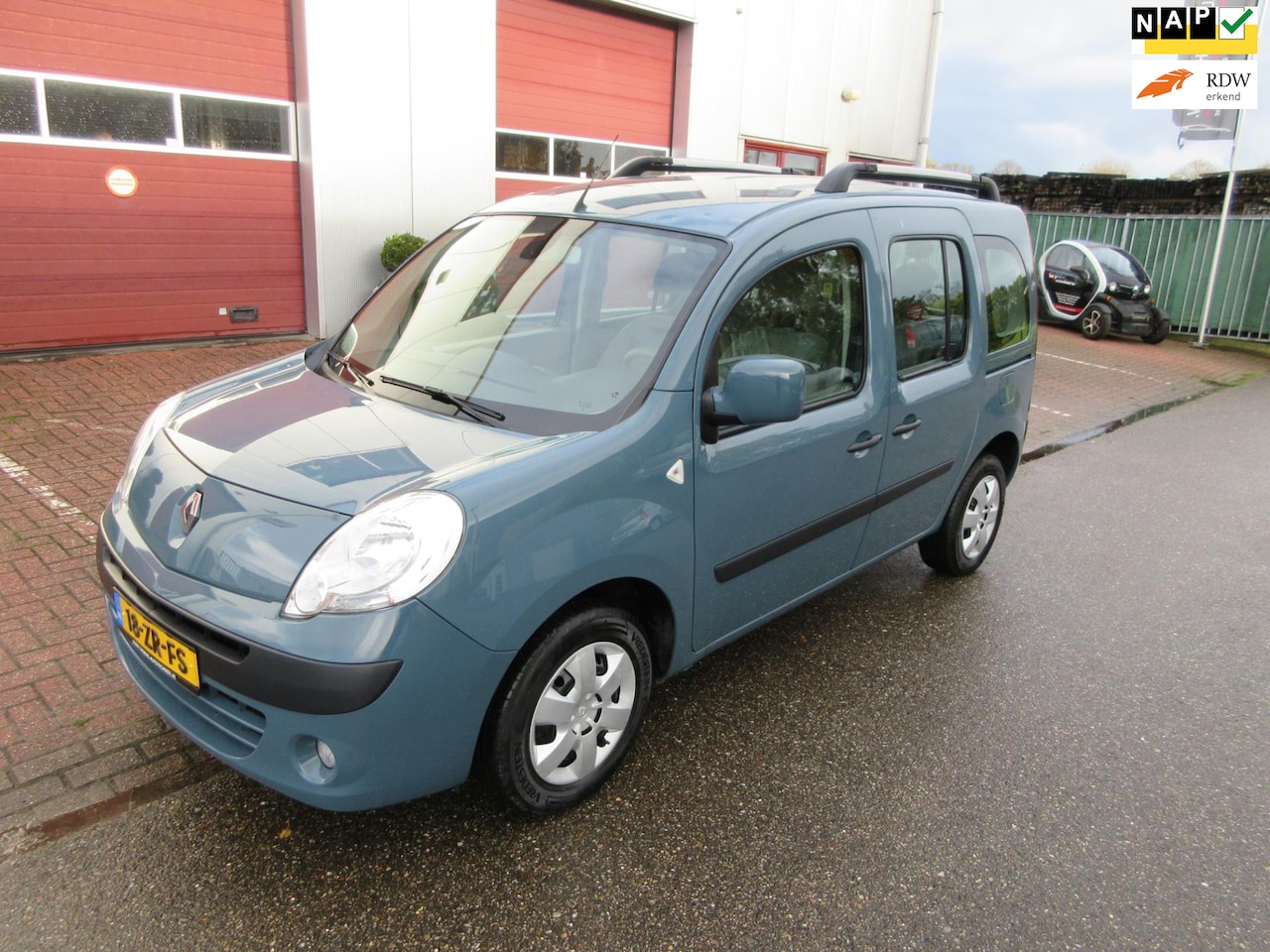 Renault Kangoo Family - 1.6-16V Expression Airco, 2 schuifdeuren, Garantie - AutoWereld.nl