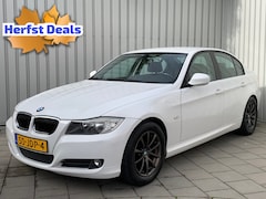 BMW 3-serie - 318i Business Line|Navigatie|Climate Control|