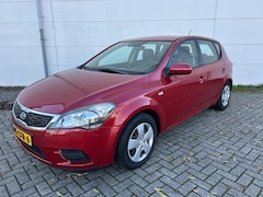 Kia Cee'd - 1.4 CVVT X-tra Airco Centraal Vergrendeling Trekhaak NL-Auto Apk 04-2026