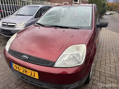 Ford Fiesta - 1.3 Ambiente