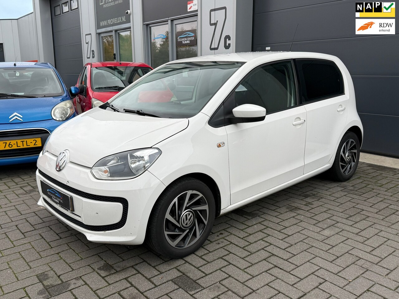 Volkswagen Up! - 1.0 BlueMotion AIRCO | 5-DEURS | NIEUWE APK | NAP | - AutoWereld.nl