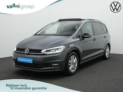 Volkswagen Touran - 7 pers. 1.5 TSI 150 pk DSG Highline | 7-persoons | Panoramadak | Trekhaak | Stoelverwarmin