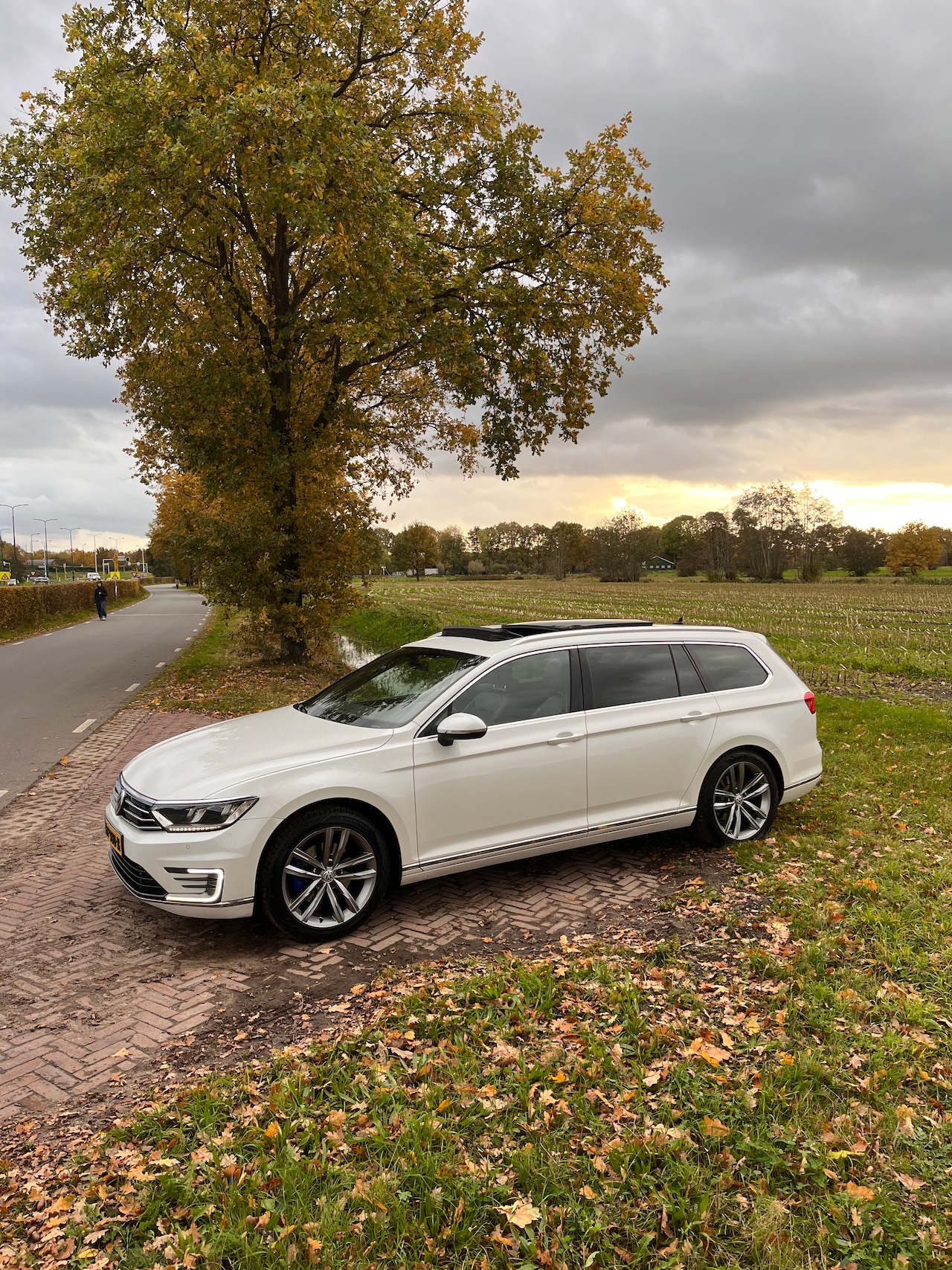 Volkswagen Passat Variant - 1.4 TSI GTE Highline - AutoWereld.nl