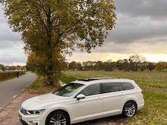 Volkswagen Passat Variant - 1.4 TSI GTE Highline