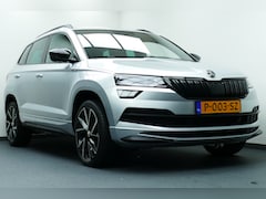 Skoda Karoq - 1.5 150Pk TSI ACT Sportline. Camera, 19"LMV, Virt Cockpit, Adap Cruise, Stoel&StuurVerw