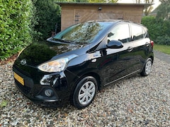 Hyundai i10 - 1.0i i-Motion Comfort/RIJKLAAR/CLIMAT/CRUISE/AUX/GARANTIE